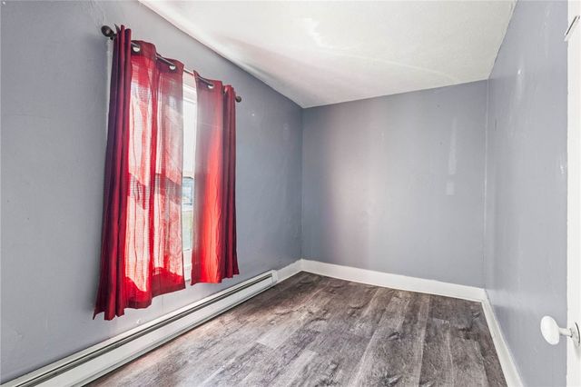 17 Buffalo Street, Bergen, NY 14416