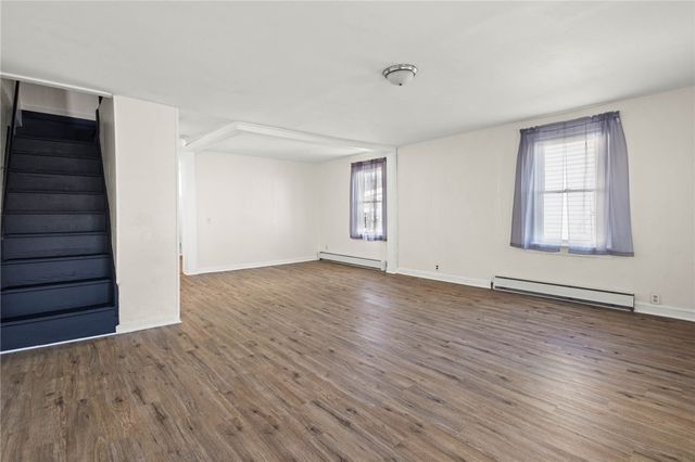 17 Buffalo Street, Bergen, NY 14416