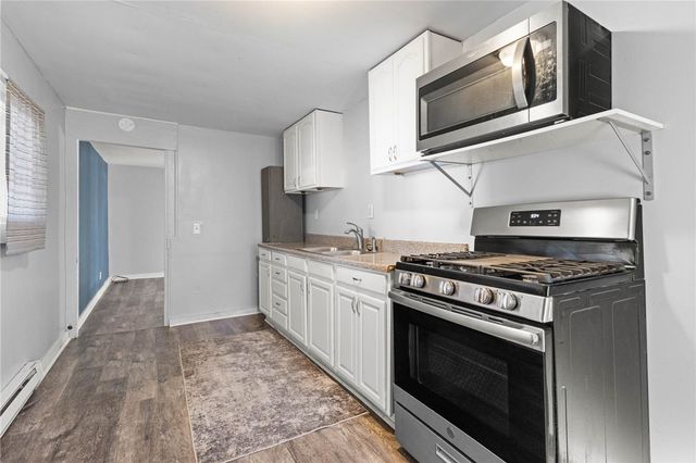 17 Buffalo Street, Bergen, NY 14416