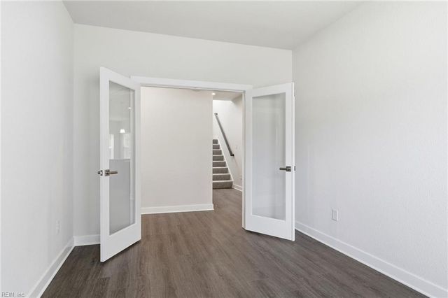 2101 Mainsail DR, Carrollton, VA 23314