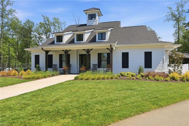 2101 Mainsail DR, Carrollton, VA 23314