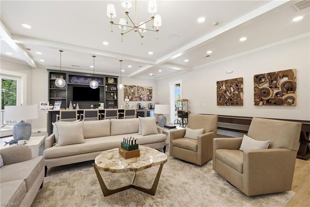 2101 Mainsail DR, Carrollton, VA 23314