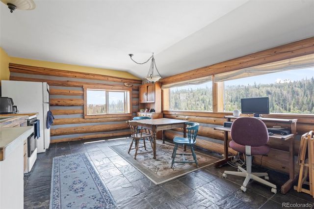 56 GCR 373, Parshall, CO 80468