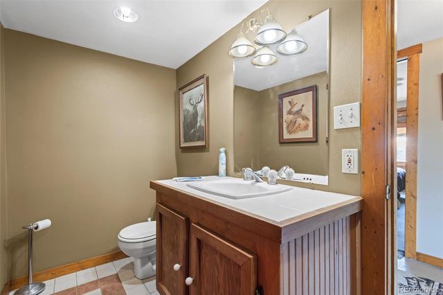 56 GCR 373, Parshall, CO 80468