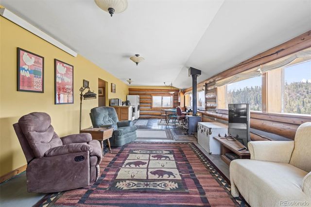 56 GCR 373, Parshall, CO 80468