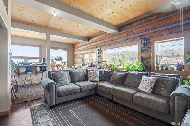 56 GCR 373, Parshall, CO 80468