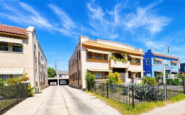 3110 Raymond Ave, Los Angeles, CA 90007
