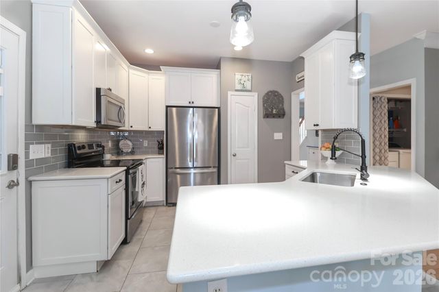 1917 Weighmont Court, Mint Hill, NC 28227