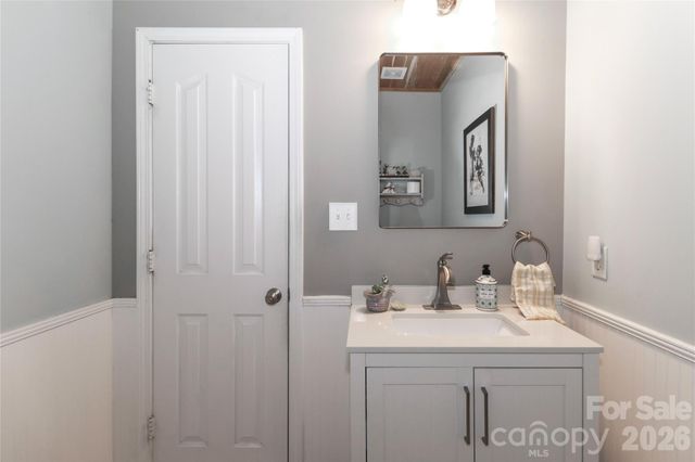 1917 Weighmont Court, Mint Hill, NC 28227