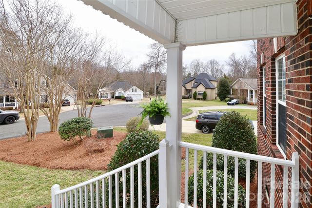 1917 Weighmont Court, Mint Hill, NC 28227