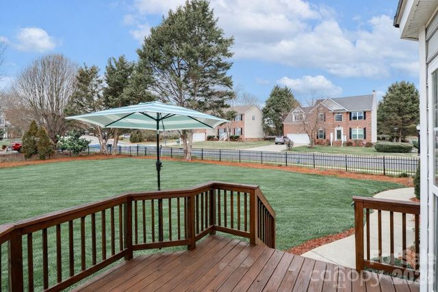 1917 Weighmont Court, Mint Hill, NC 28227