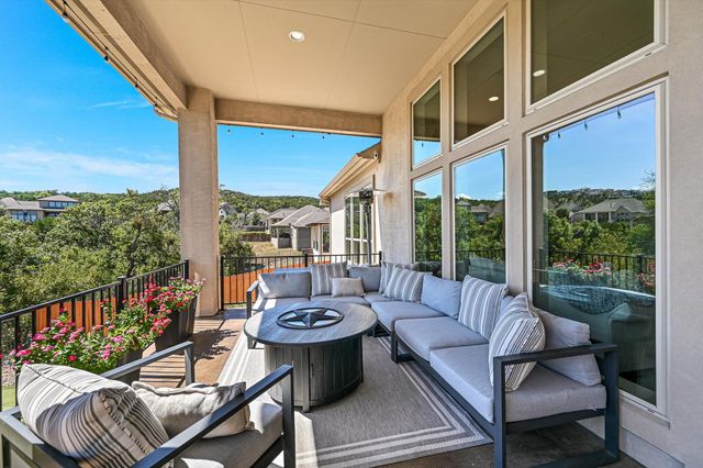6005 Hewetson DR, Austin, TX 78738