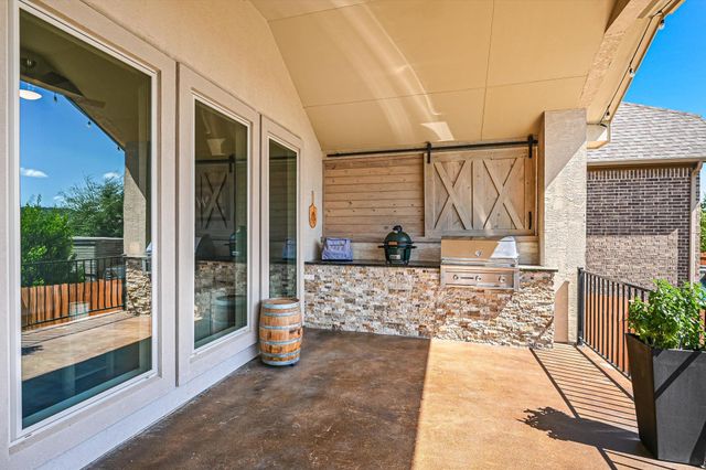6005 Hewetson DR, Austin, TX 78738