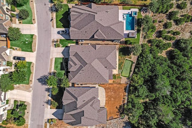 6005 Hewetson DR, Austin, TX 78738
