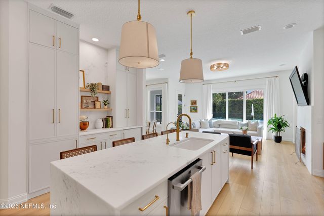 103 SURREY Lane, Ponte Vedra Beach, FL 32082