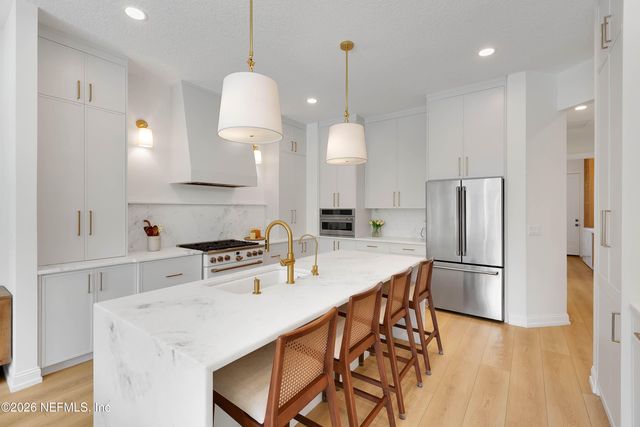 103 SURREY Lane, Ponte Vedra Beach, FL 32082