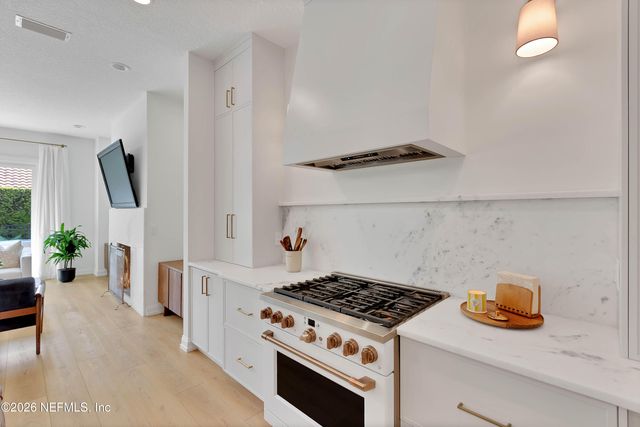 103 SURREY Lane, Ponte Vedra Beach, FL 32082