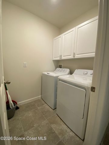 980 Degroodt Road SW, Palm Bay, FL 32908