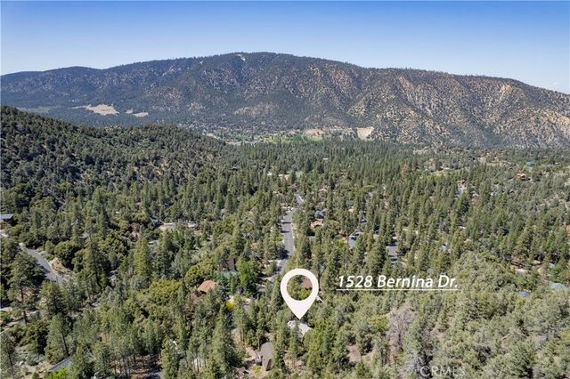 1528 Bernina, Pine Mountain Club, CA 93222
