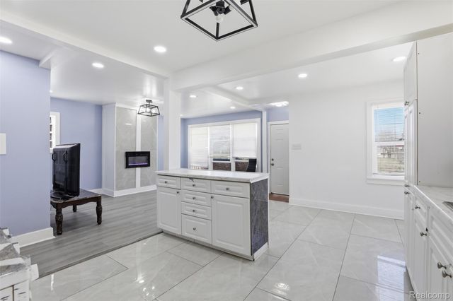 7474 E Robinwood Street, Detroit, MI 48234