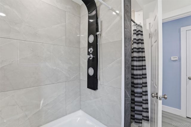 7474 E Robinwood Street, Detroit, MI 48234