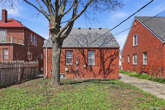7474 E Robinwood Street, Detroit, MI 48234