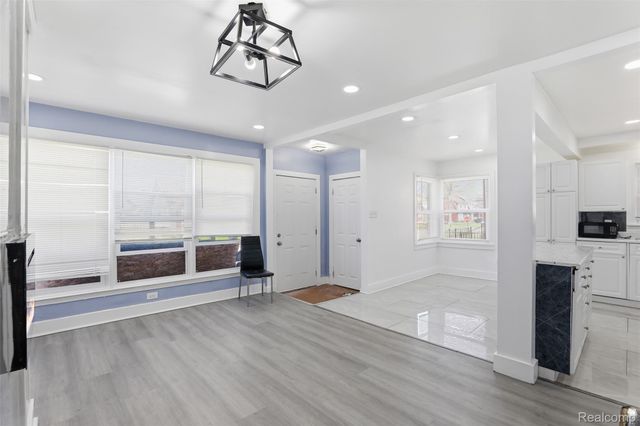 7474 E Robinwood Street, Detroit, MI 48234