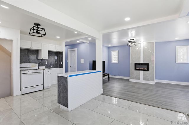 7474 E Robinwood Street, Detroit, MI 48234