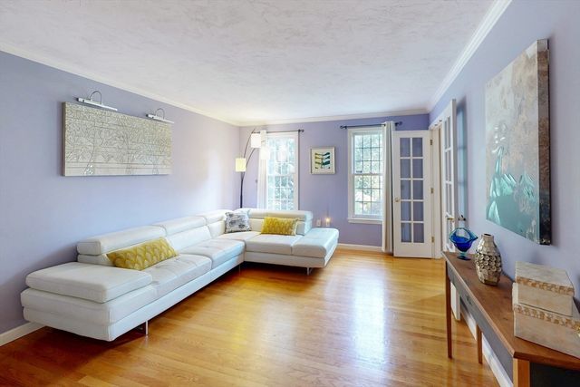 79 Summer St, Walpole, MA 02071
