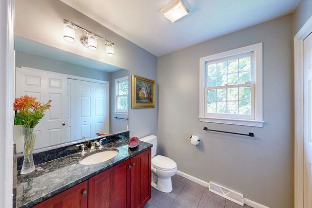 79 Summer St, Walpole, MA 02071