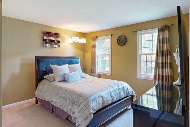 79 Summer St, Walpole, MA 02071