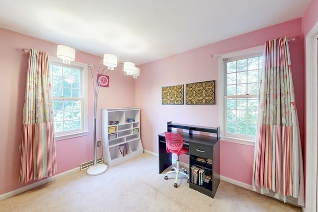 79 Summer St, Walpole, MA 02071