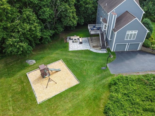 79 Summer St, Walpole, MA 02071
