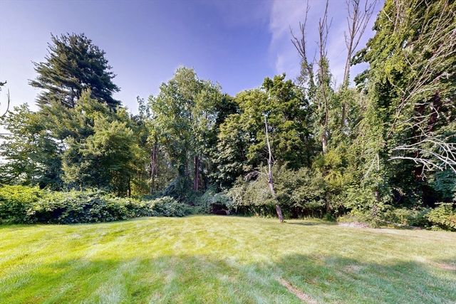 79 Summer St, Walpole, MA 02071