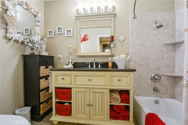 2000 Pacific Coast HWY APT 308, Huntington Beach, CA 92648