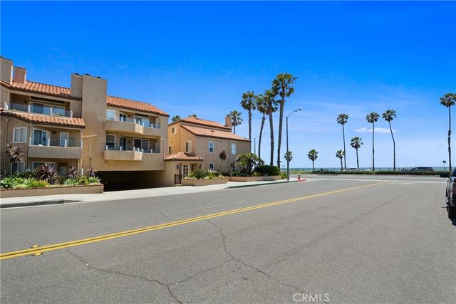 2000 Pacific Coast HWY APT 308, Huntington Beach, CA 92648