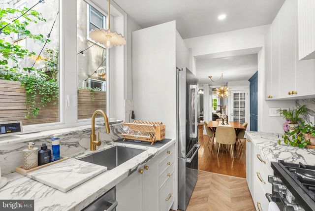 1309 CHRISTIAN ST, Philadelphia, PA 19147