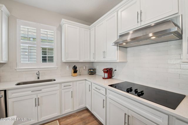 3086 GREEN PARK Drive, Deland, FL 32724