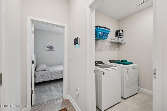 3086 GREEN PARK Drive, Deland, FL 32724