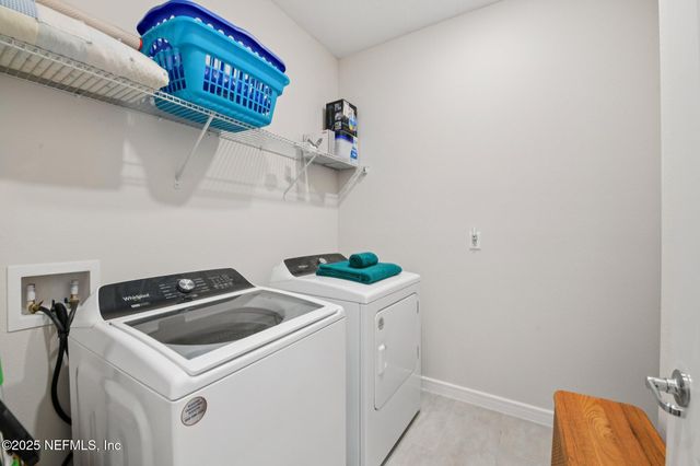 3086 GREEN PARK Drive, Deland, FL 32724