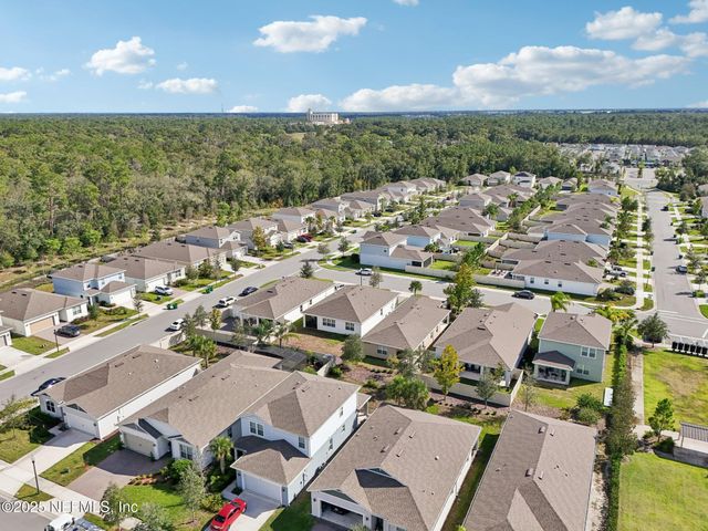 3086 GREEN PARK Drive, Deland, FL 32724