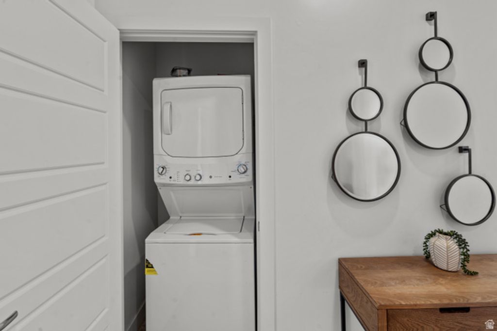 Image 17 of property listing at 1122 S 1790 W ##1, St. George, UT 84770