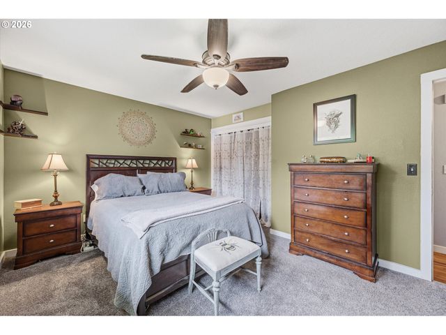 2024 Se SPRUCE Ave, Gresham, OR 97080