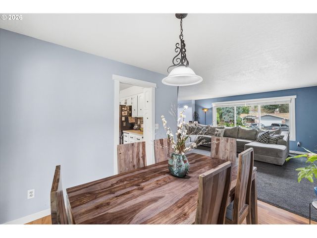 2024 Se SPRUCE Ave, Gresham, OR 97080