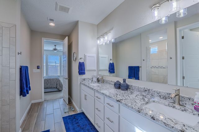 2793 Kings Canyon Loop NE, Rio Rancho, NM 87144