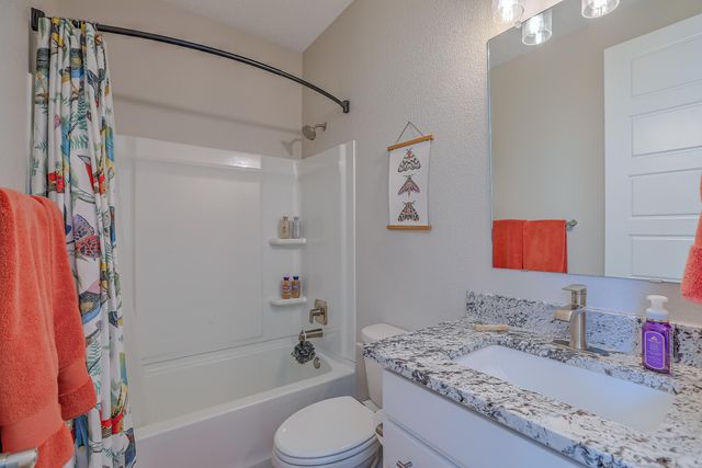 2793 Kings Canyon Loop NE, Rio Rancho, NM 87144