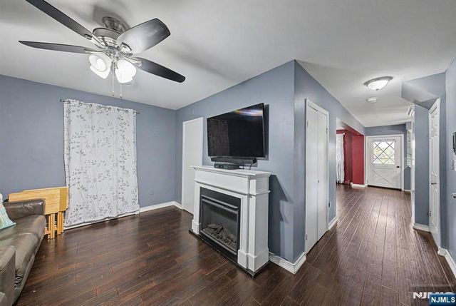 3 Valhalla Way, Rockaway Township, NJ 07866