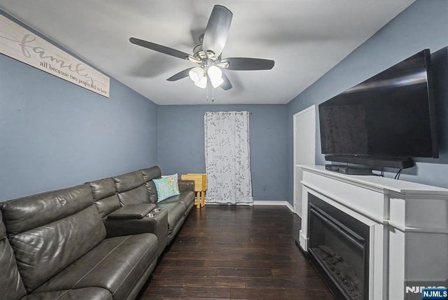 3 Valhalla Way, Rockaway Township, NJ 07866