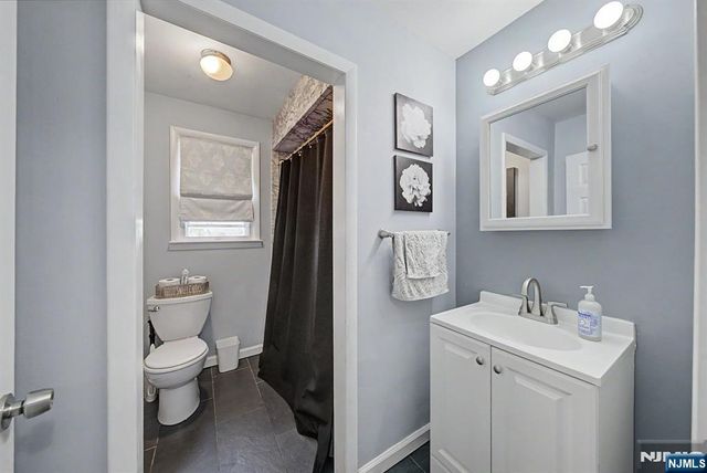 3 Valhalla Way, Rockaway Township, NJ 07866