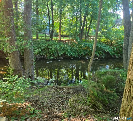 2660 North Avenue 211, Bridgeport, CT 06604